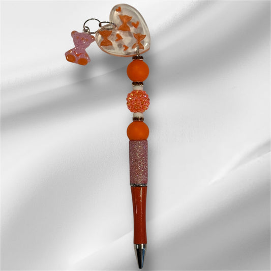 One-of-a-kind pen made with custom beads and resinš§”