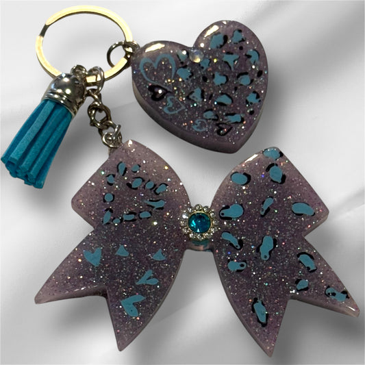 Custom resin bow keychain